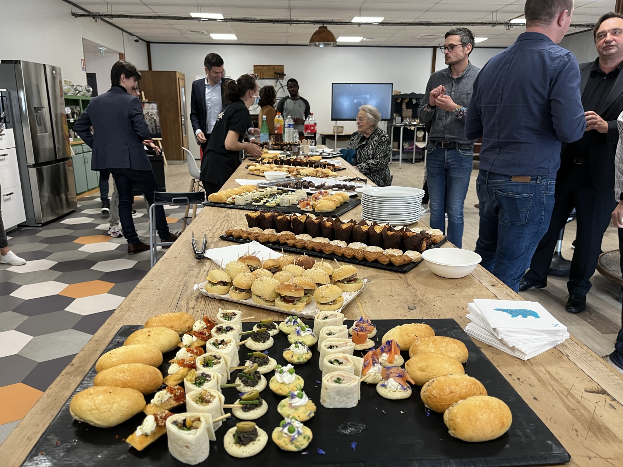 Organisation de vos séminaires : gestion du traiteur, service , on vous accompagne dans l'élaboration de la journée 