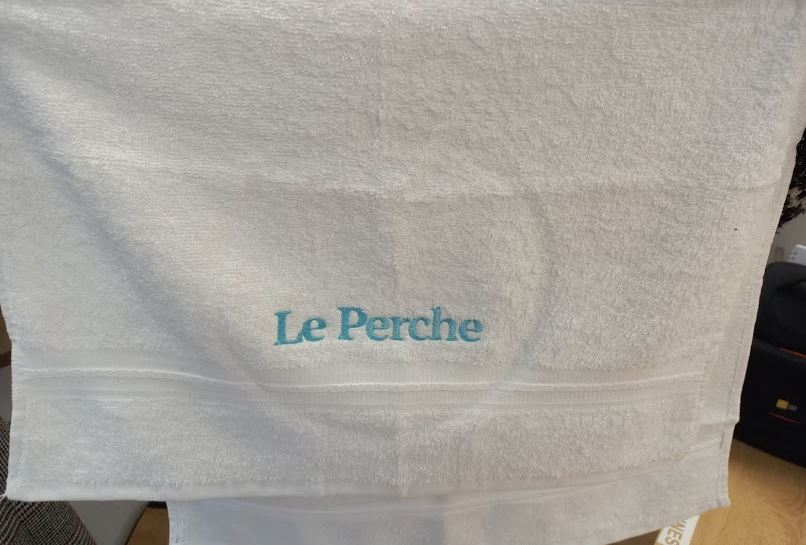 Serviette brodée